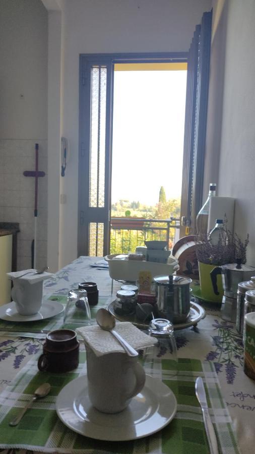 Holiday House I Colli Pisani Lägenhet Capannoli Exteriör bild